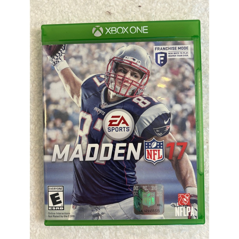 EA Sports Madden NFL 17 Xbox One Video Game Physical Disc NFLPA Rob Gronkowski‎